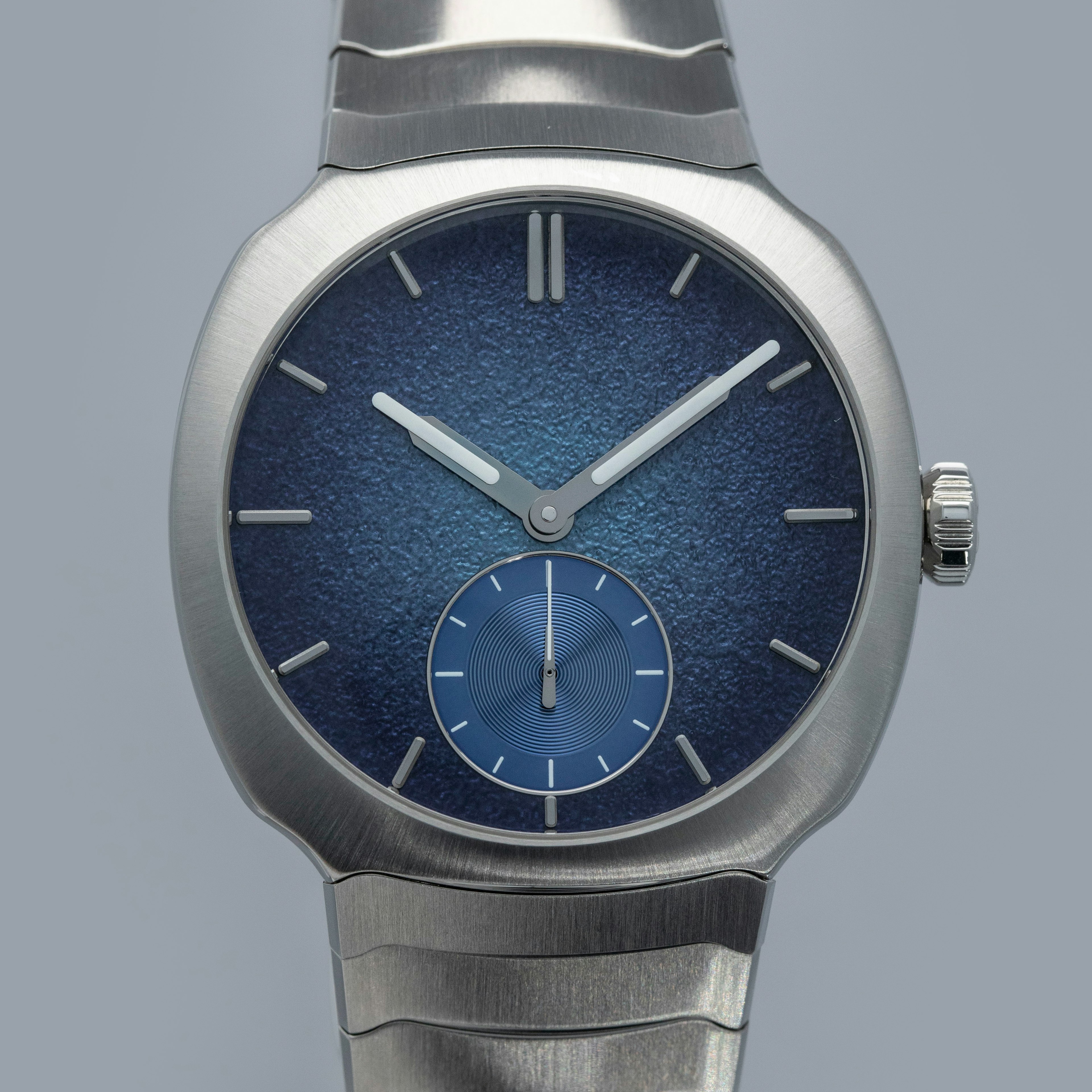 Thumbnail for H. MOSER & CIE STREAMLINER SMALL SECONDS 6500-1200 BLUE ENAMEL DIAL