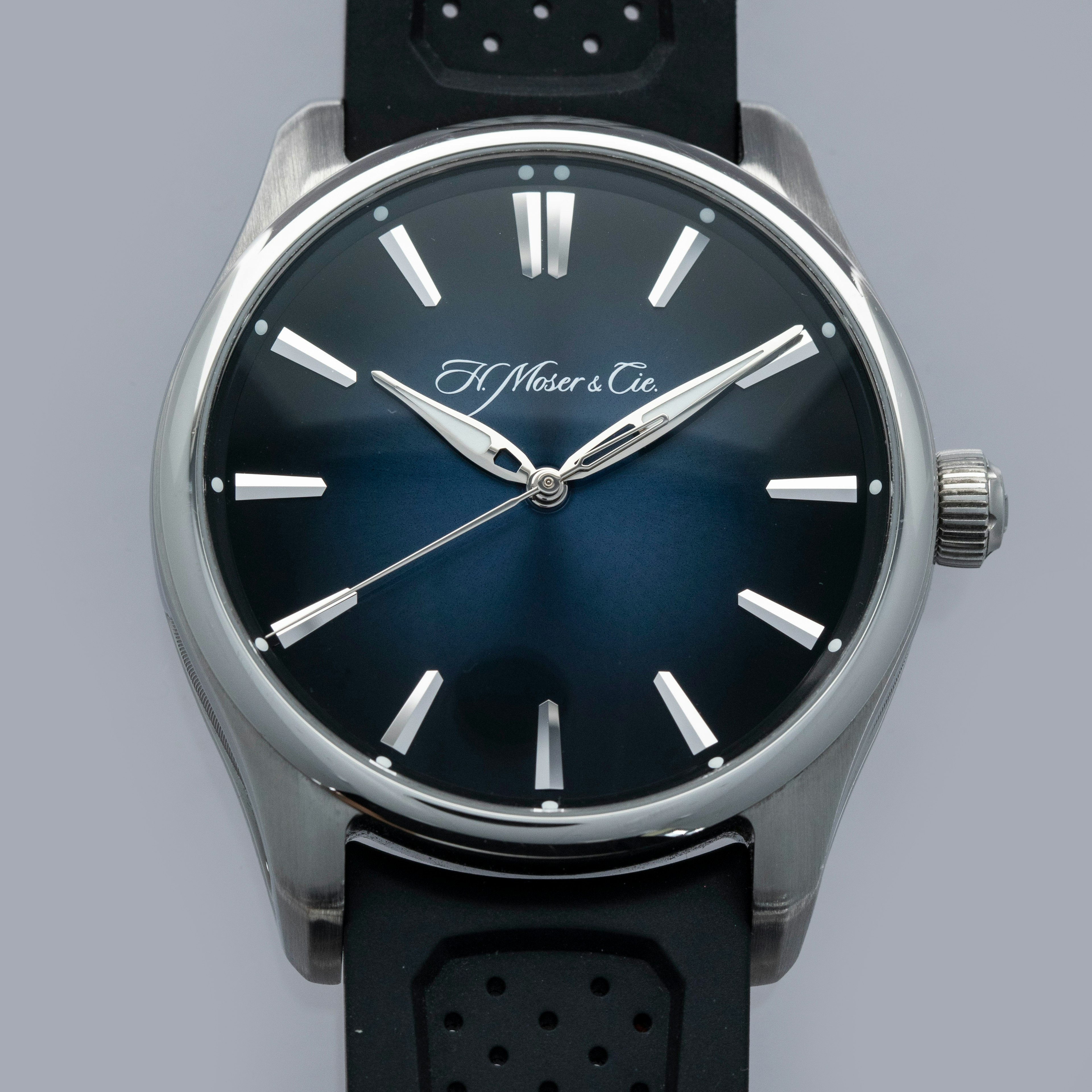 Thumbnail for H. Moser & Cie. Pioneer Centre Seconds 3200-1200 Midnight Blue Fume Dial 