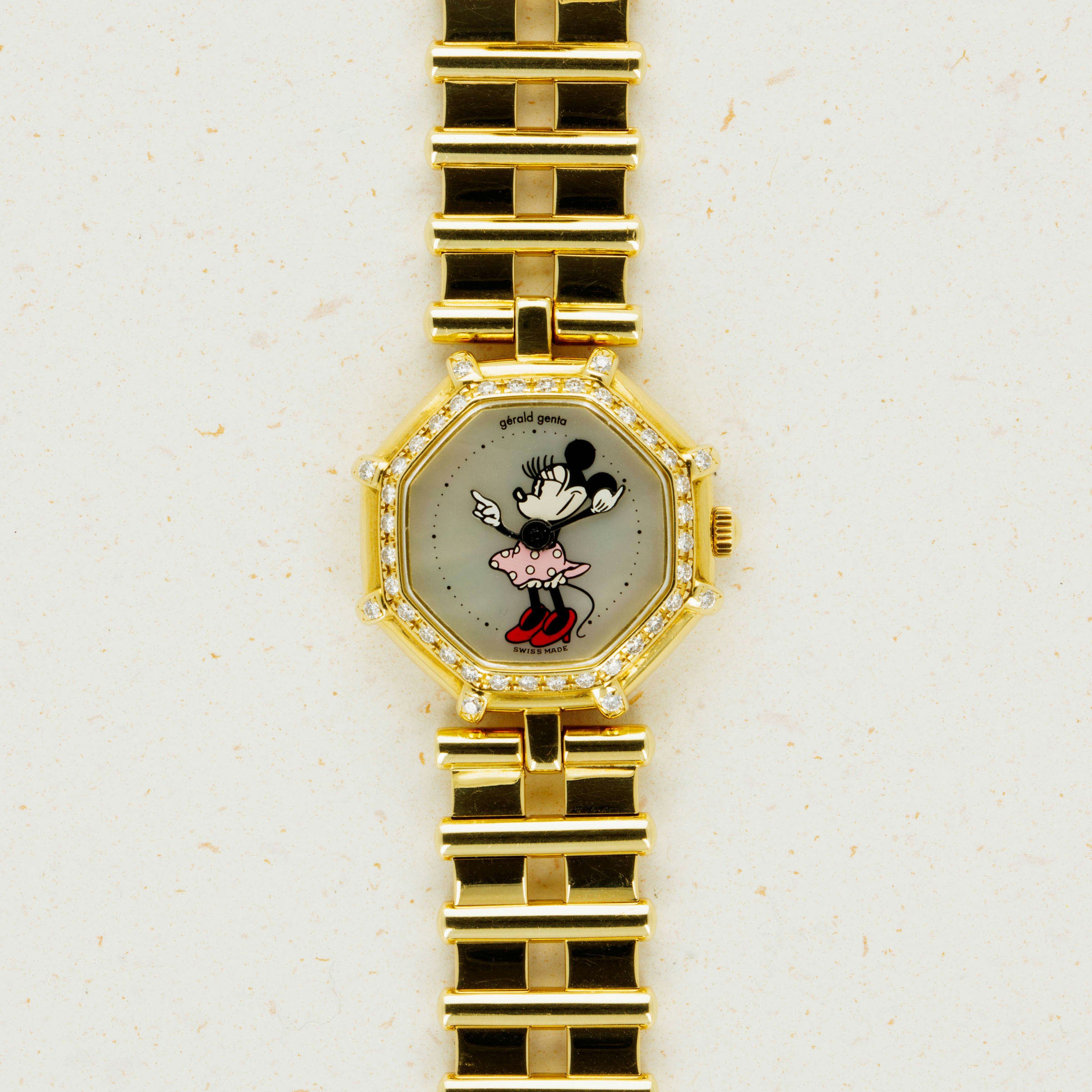 Thumbnail for Gerald Genta Retro Fantasy Minnie Mouse G.3299.7 18k YG Diamond Bezel