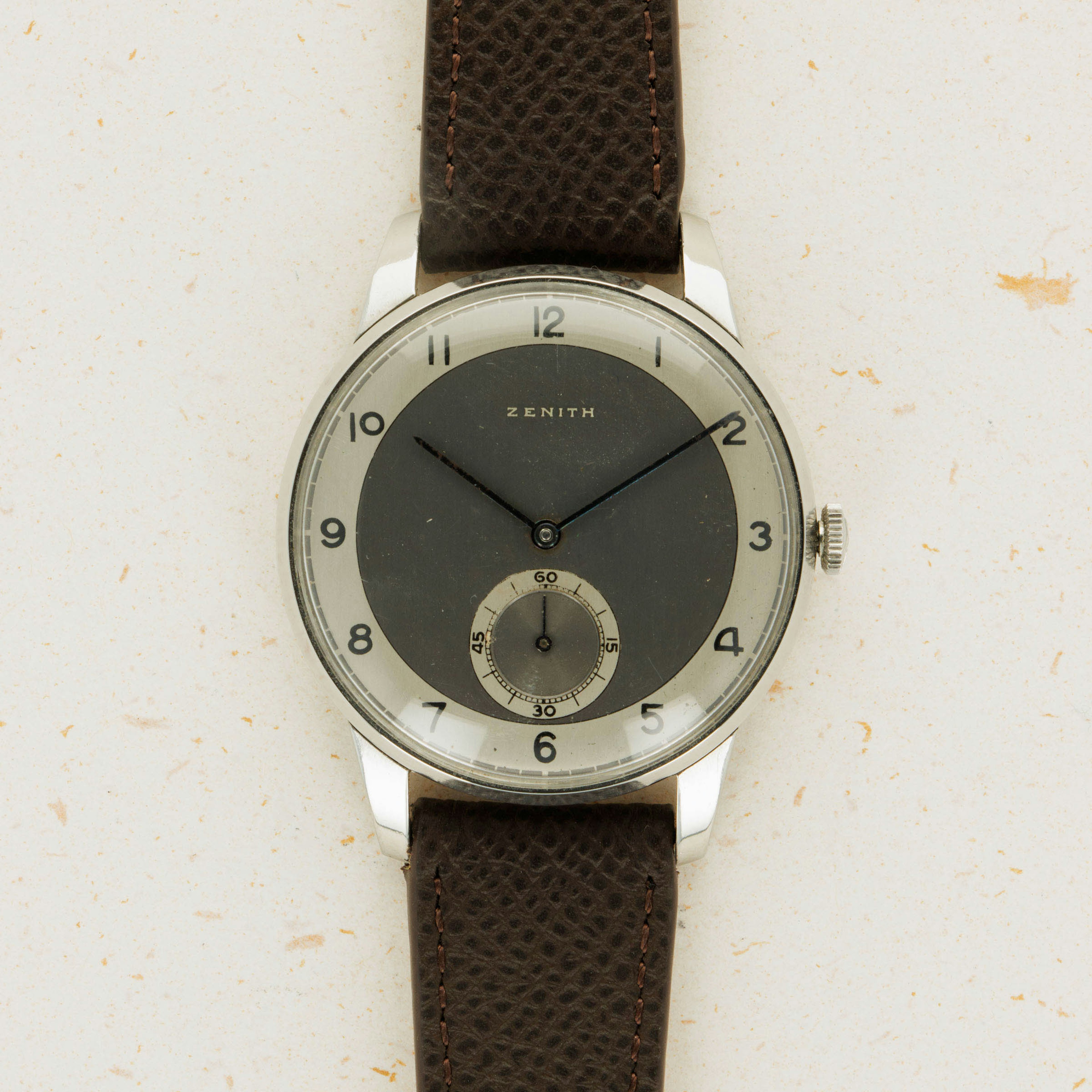 37×50 39×50 Pre-Owned Zenith Grande Class Traveller Multicity Men Watch