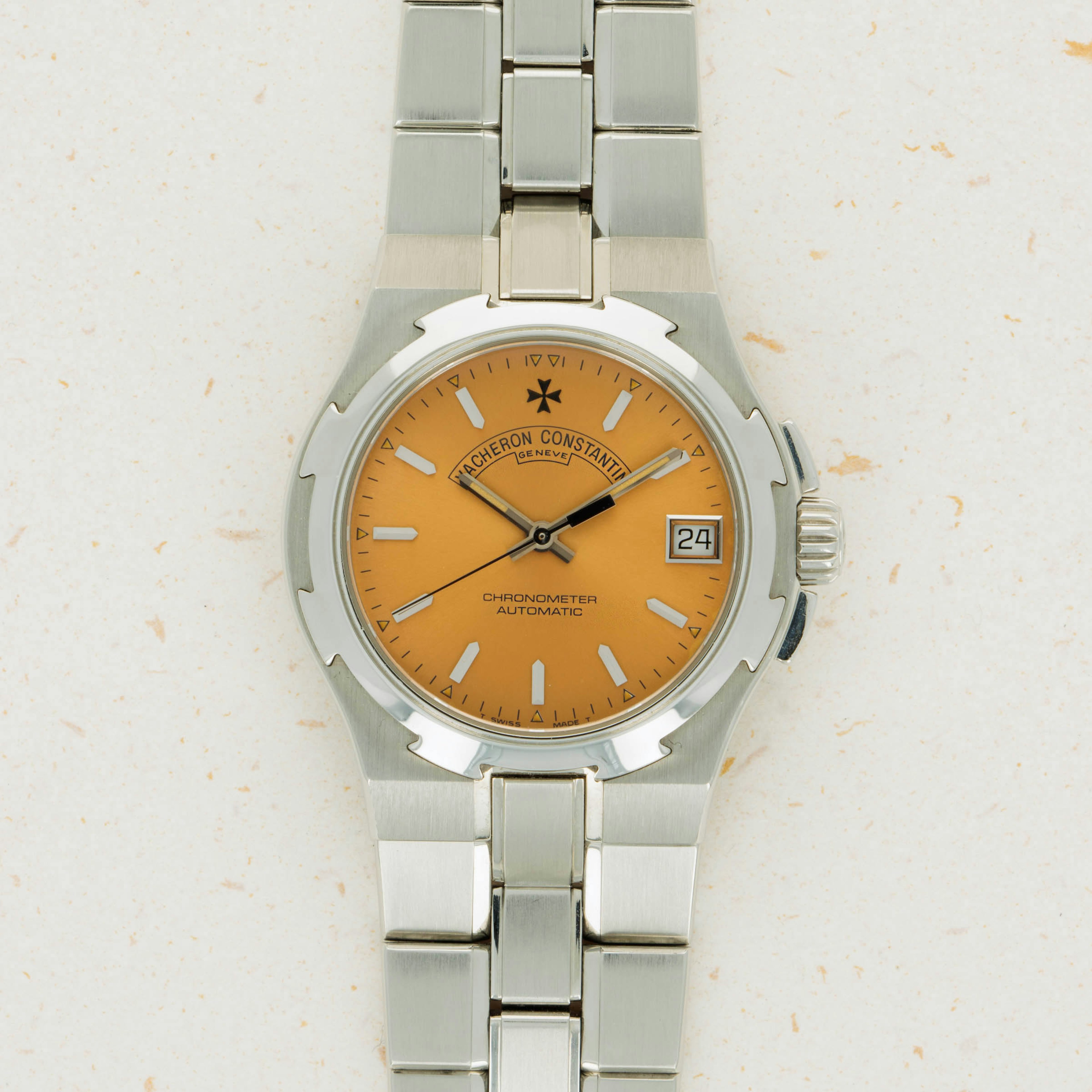 Thumbnail for Vacheron Constantin Overseas 42050 Salmon Dial