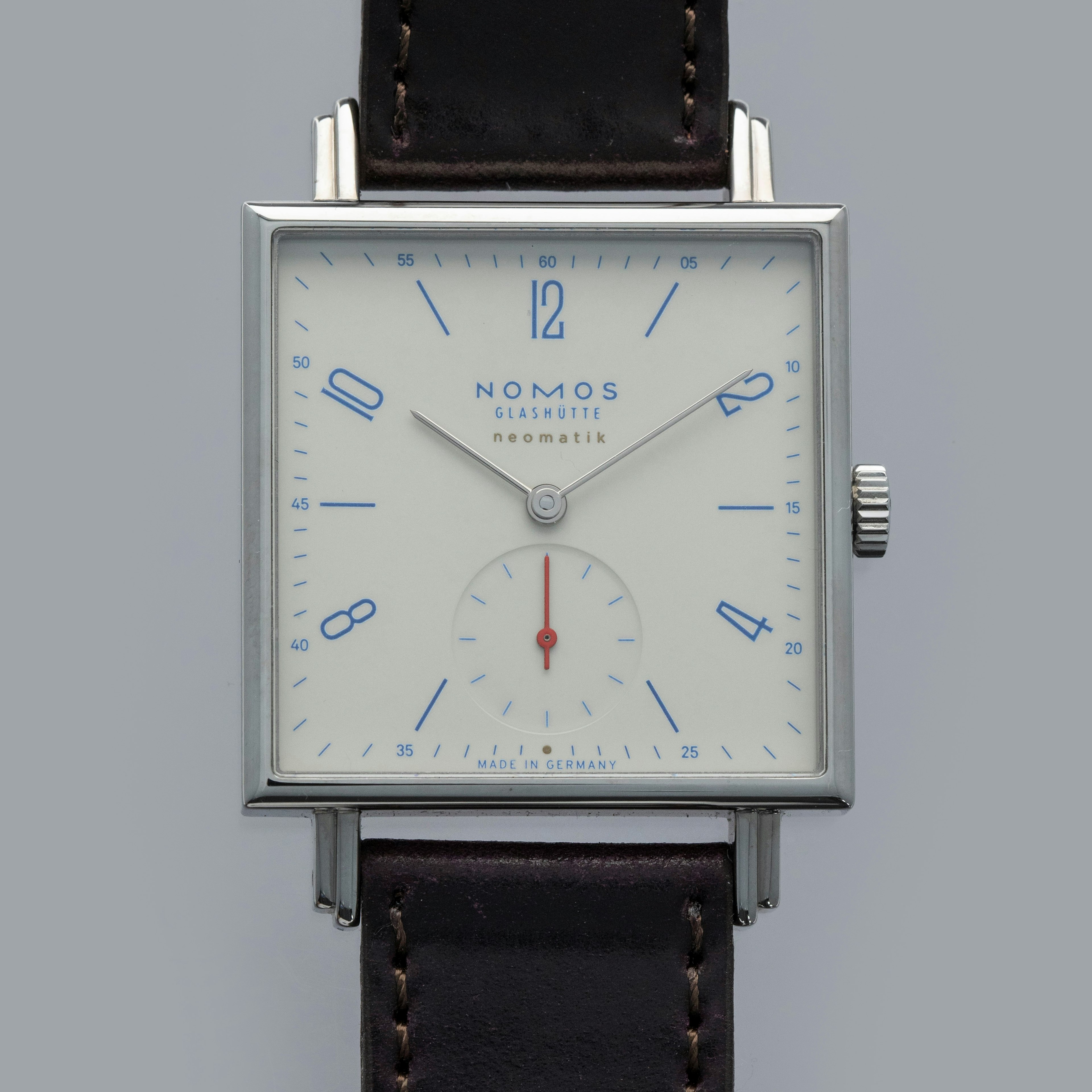 Thumbnail for Nomos Tetra Neomatik Off White 175 Years Watchmaking 421.S1