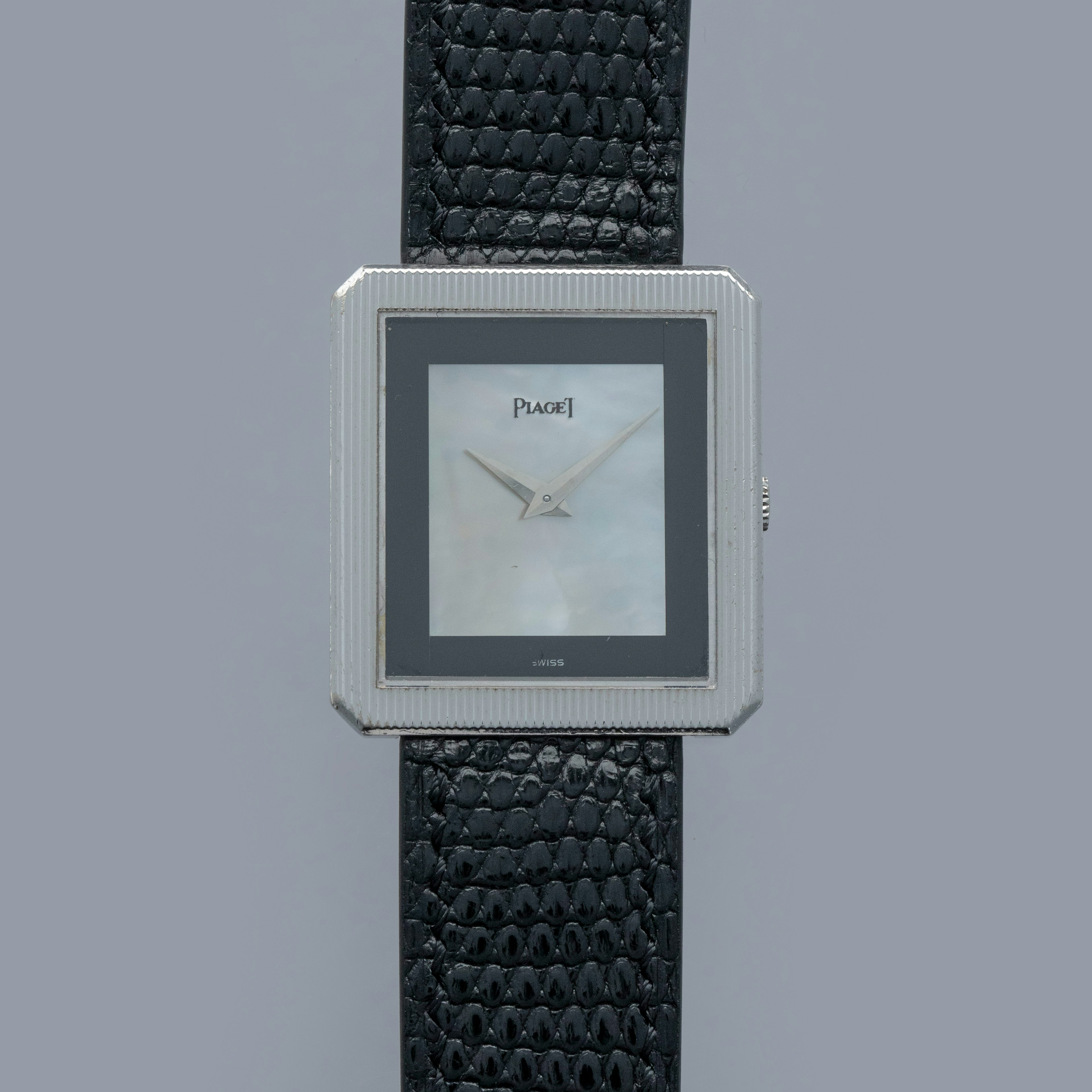 1984年 PIAGET YEAR PLATE 記念プレート 元箱・冊子付き Piaget Protocole 9154 Mother of Pearl and Onyx Dial 18k WG